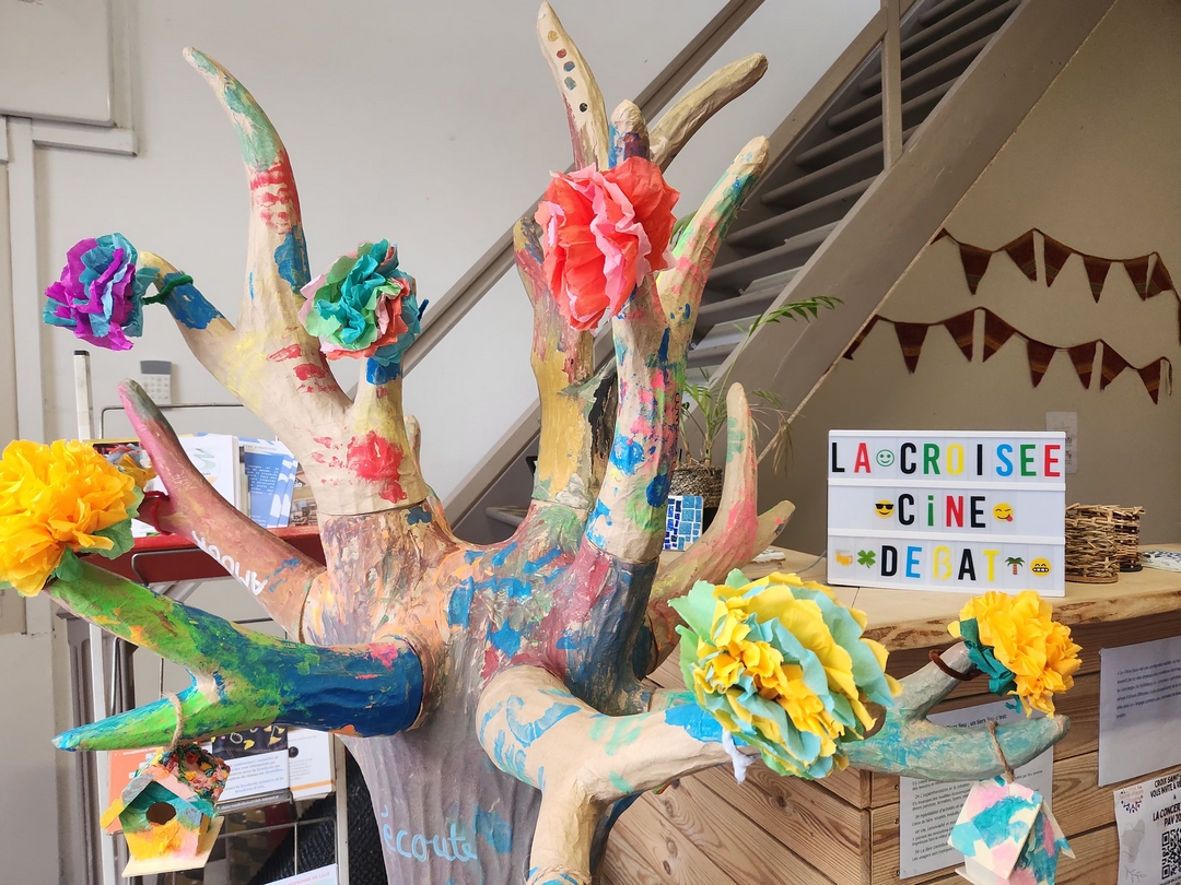 cine debat 20250816_174130 1080